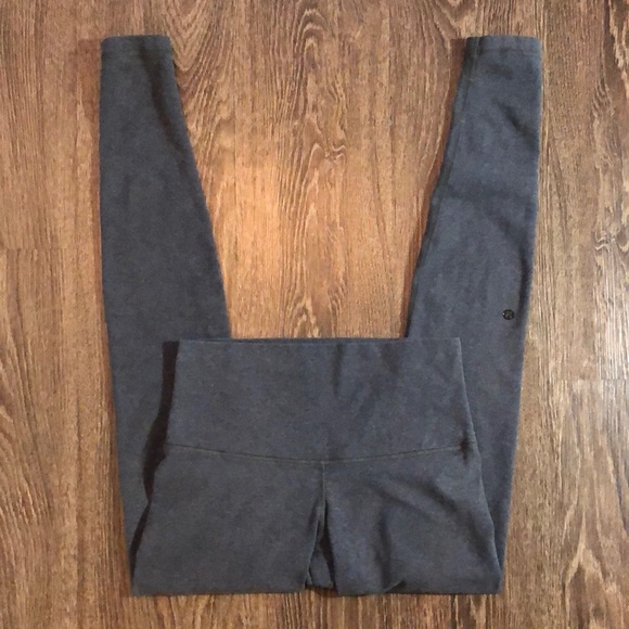 Lululemon Grey Wunder Train High-Rise Legging - Picture 16 of 16